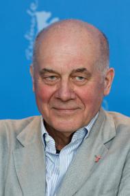 Hanns Zischler Hanns Zischler